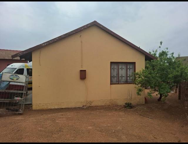 3 BEDROOM HOUSE FOR SALE IN SOSHANGUVE GG